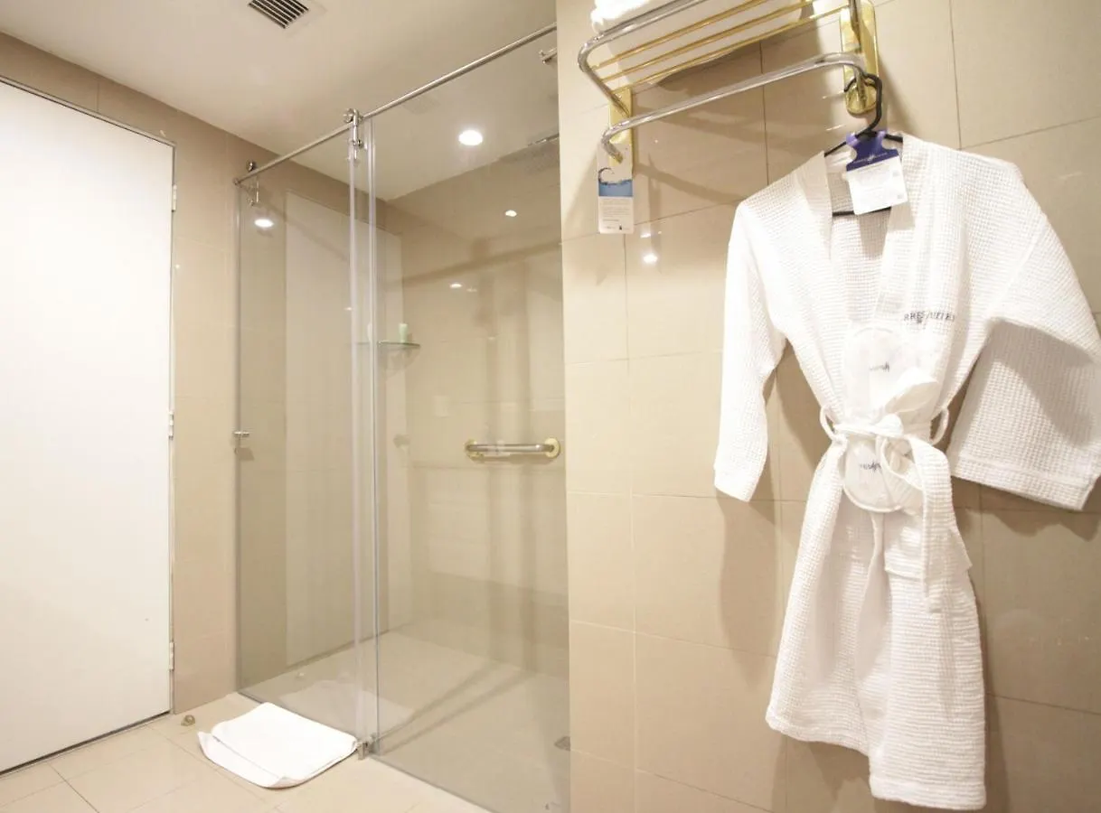 Aparta Hotel Torres de Suites Quito Ecuador