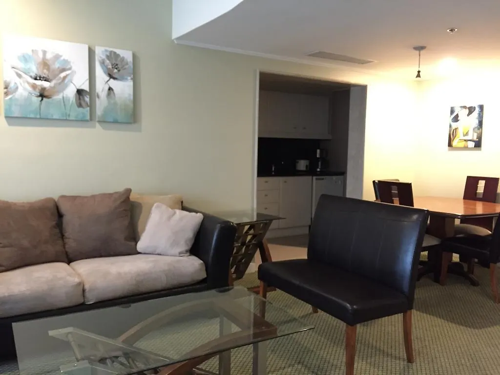 Aparta Hotel Torres de Suites Quito