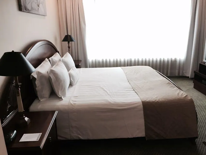 Aparta Hotel Torres De Suites Quito Apartment