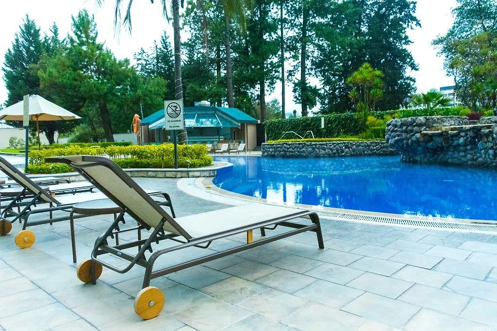 Aparta Hotel Torres de Suites Quito 0*,