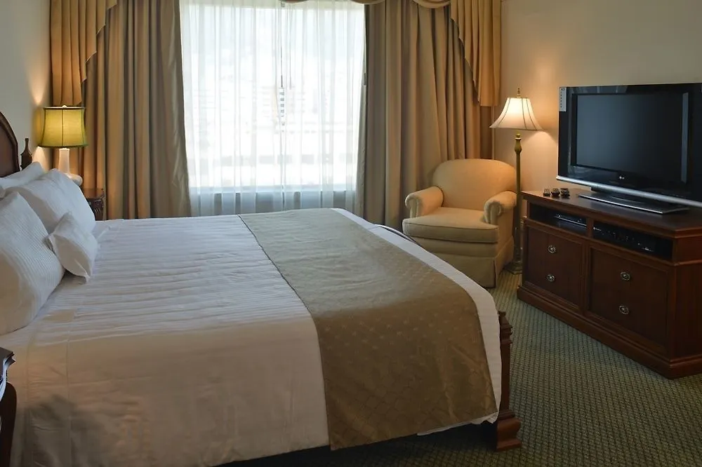 Aparta Hotel Torres De Suites Quito Apartment