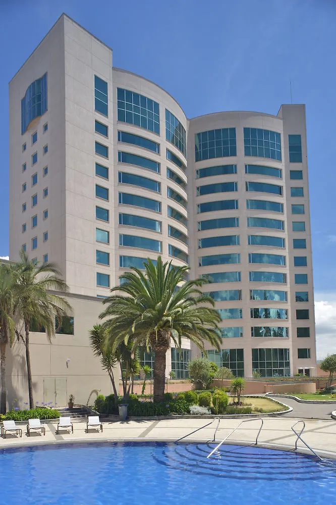 Aparta Hotel Torres De Suites Quito Apartment